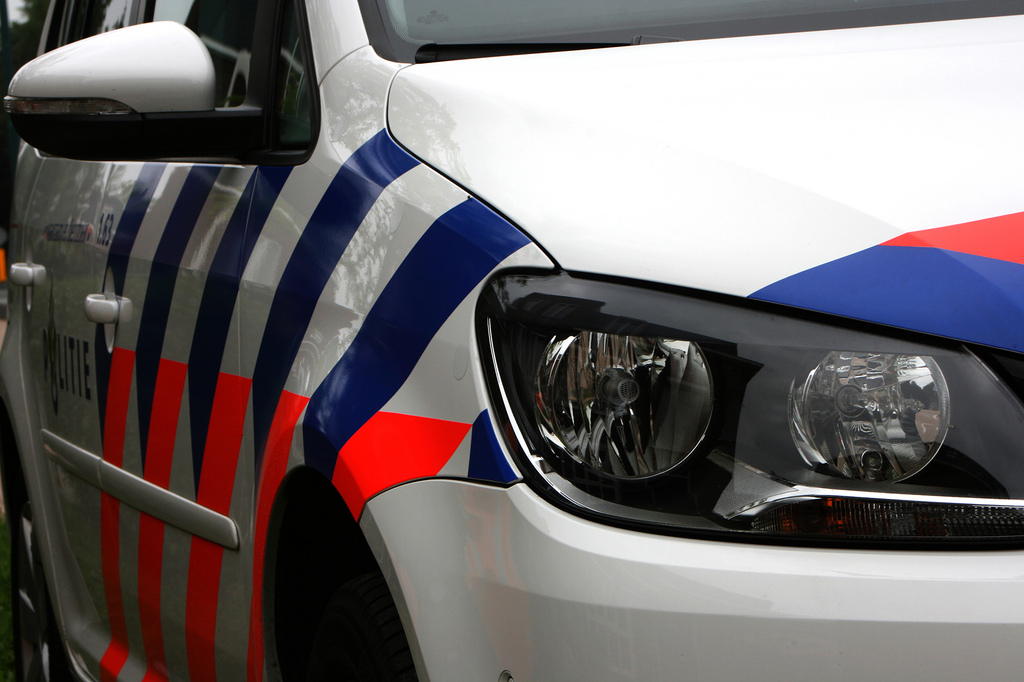 21-jarige jongen beroofd en mishandeld de politie zoekt getuigen