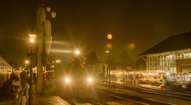 Sfeervolle Kerstmarkt mét Kerst-stoomtreinritten