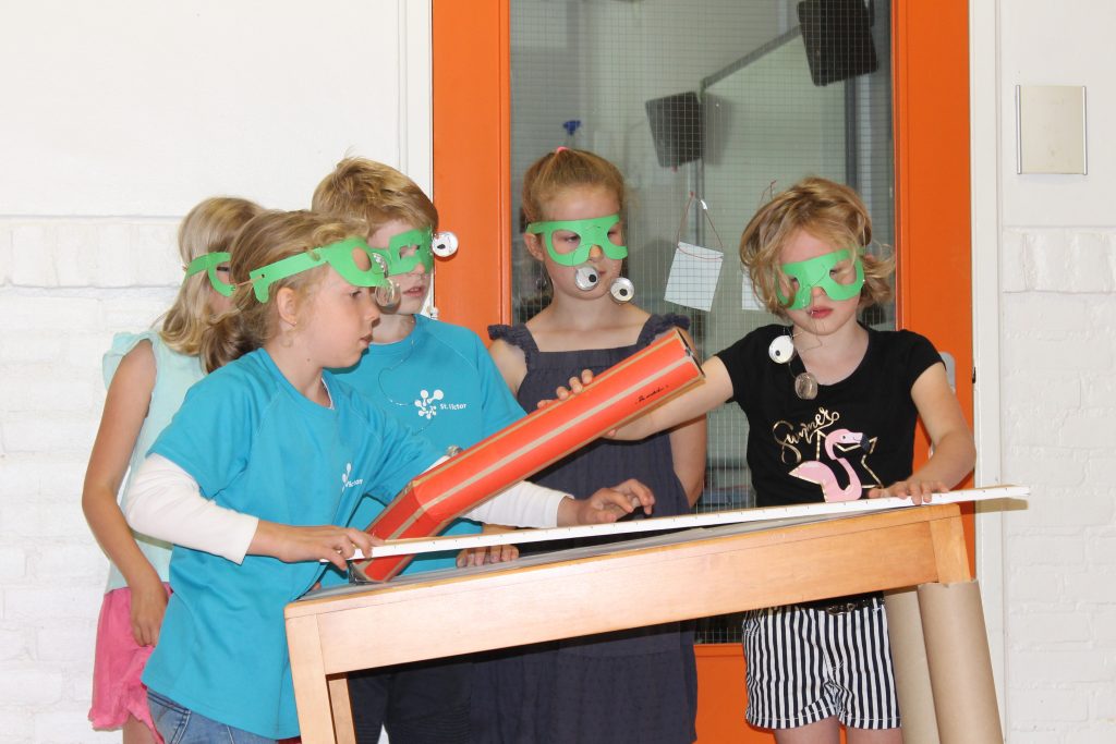 Theatervoorstellingen rondom het kunstwerk Sail van Auke de Vries door Brede School Orden