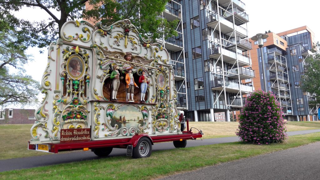 Apeldoornse draaiorgelman blij met erkenning