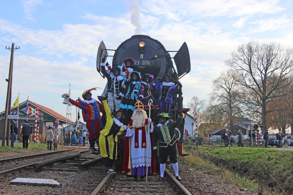 “Ontmoet Sinterklaas in de echte stoomtrein”