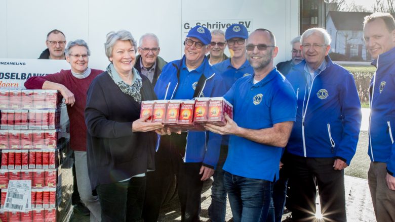 Lionsclub Apeldoorn zamelt weer uw DE-punten voor de Voedselbank in.