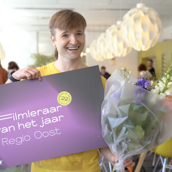 Lukas Evers winnaar Filmleraar van het Jaar 2022 in regio Oost