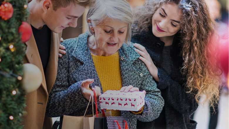 Dure decembermaand? Reis voordelig met het OV!