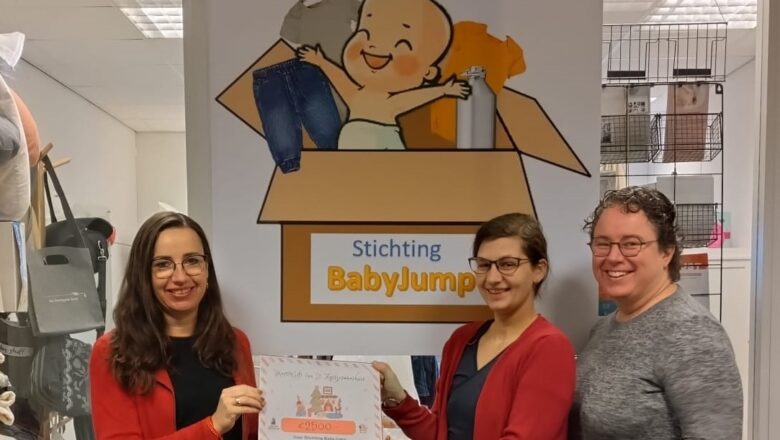 Stichting BabyJump krijgt kerstgebaar van €2500,-