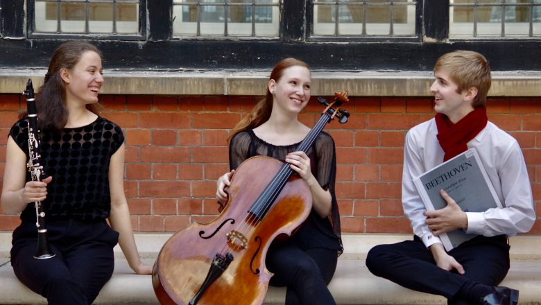 Beekbergen klassiek presenteert Delphine Trio