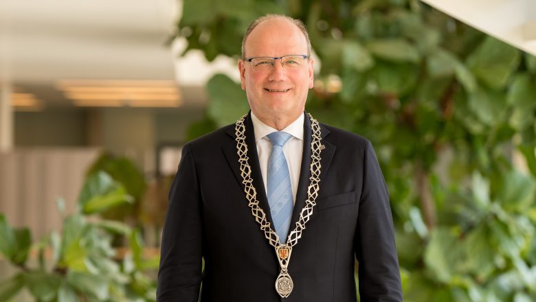 Ton Heerts voorgedragen voor tweede termijn als burgemeester van Apeldoorn